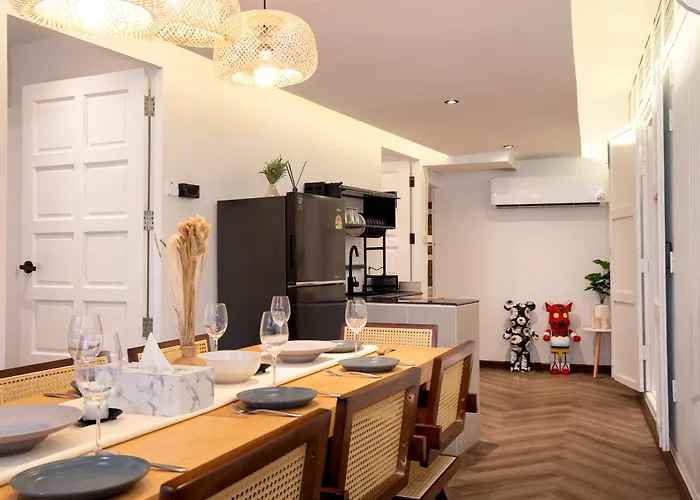 Designer House Chao Phraya River - Oh Homes 12 *
