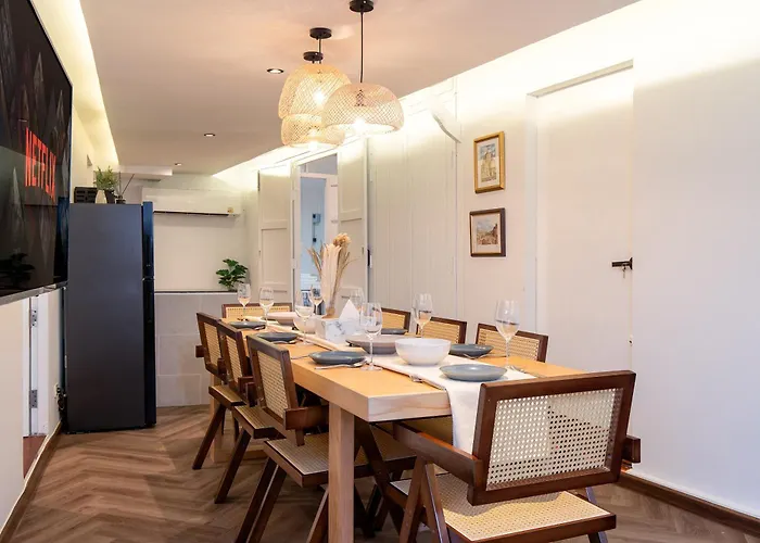 Designer House Chao Phraya River - Oh Homes 12 *